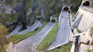 Passo San Boldo: L’Incredibile Storia della “Strada dei 100 Giorni”