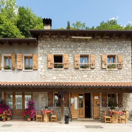 Agriturismo Claudia Augusta Altinate: Cucina di Territorio sulla Via Romana di Follina